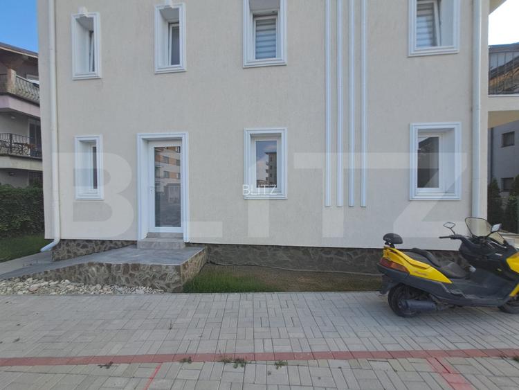 Ap 3 cam, in casa, cu gradina, zona Coresi - 13