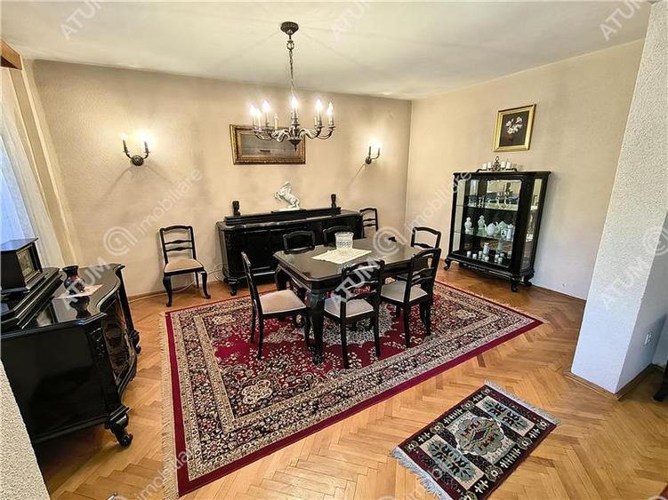 Apartament cu 3 camere la vila 115 mp utili langa Parcul Sub Arini