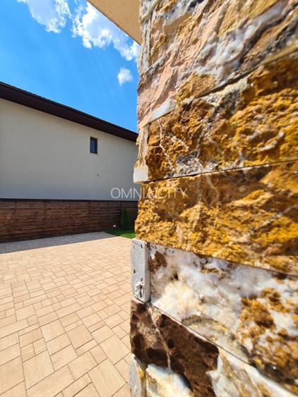 OMNIA-Proprietati alese! Casă la superlativ: curte mare, detalii  atragatoare. - 54