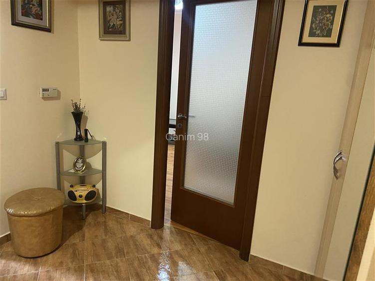 Apartament 2 camere , zona strada Mare a Unirii, et 3 4 , decomandat, 65 mp , bl - 5