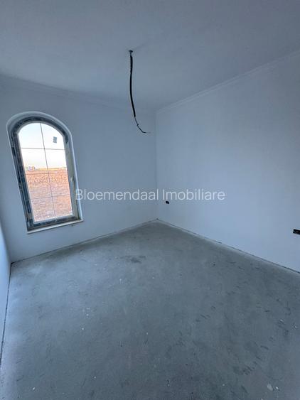 Tunari Central 5 camere  cu ieșire in  pădure - 15