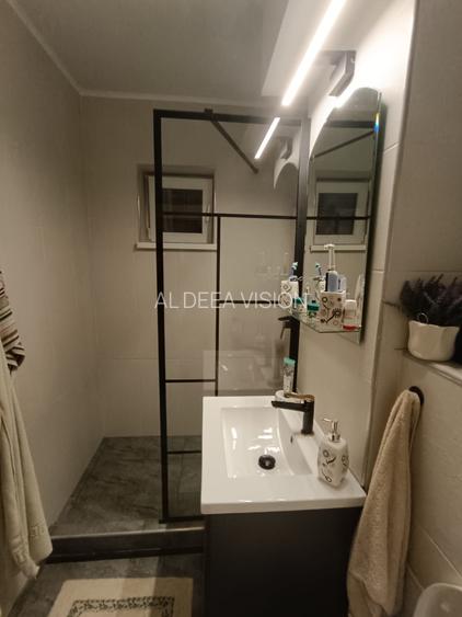 Apartament 2 camere, de vânzare, zona Herculane, balcon 9 mp - 6