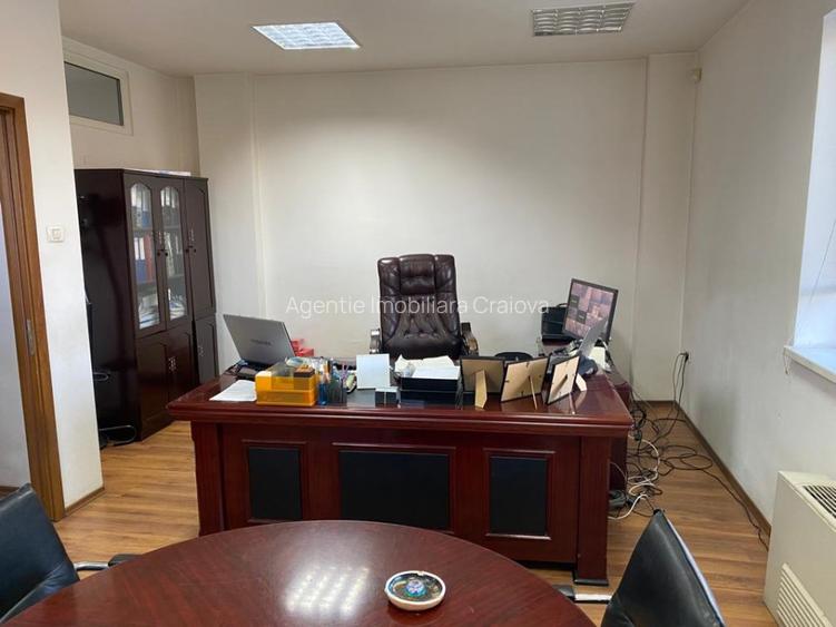 Hală + Clădire de birouri - 860 mp! Teren 2000mp. - 8