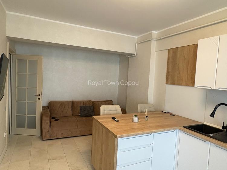 Apartament cu 2 camere de inchirat- Royal Town Copou Iasi - 9