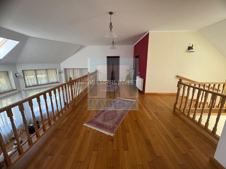 Casa/Vila deosebita 11 camere mobilata-utilata LUX -zona Hoghiz/Brasov - 10