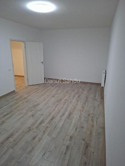 3 camere/74 mp utili/Exigent Plaza Faza 1/ Bd. Timisoara / 165.000euro+TVA 21% - 5