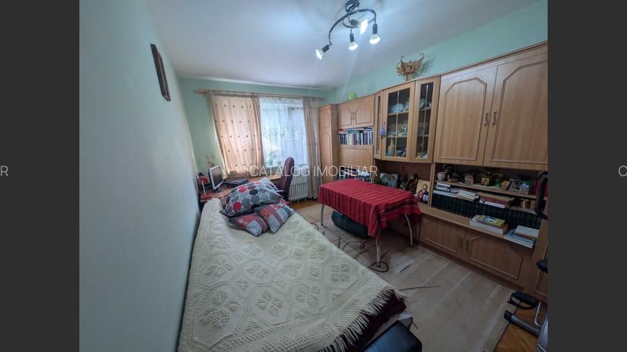 Apartament 4 camere - La Terenuri - 2