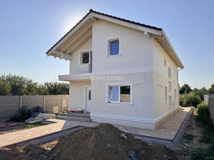 CASA INDIVUALA, 500MP TEREN, SUPRAFATA GENEROASA - 2