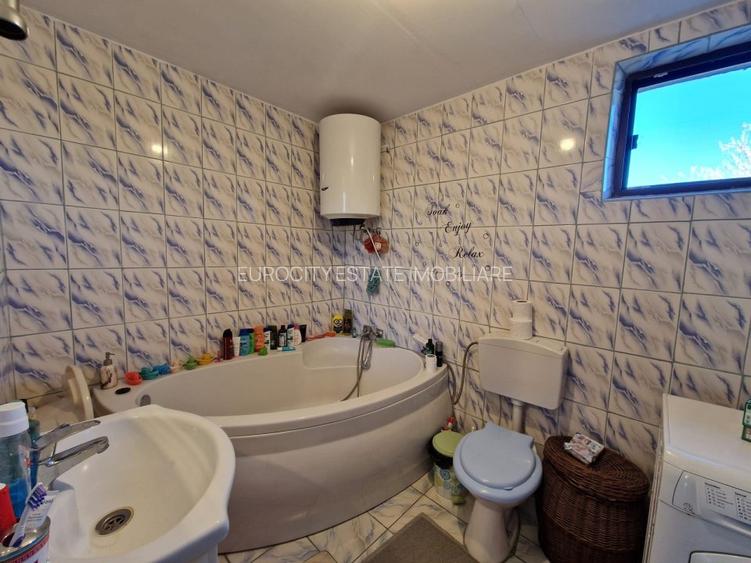 Mihailesti, vanzare vila P+M, 258mp, teren 912mp. - 20