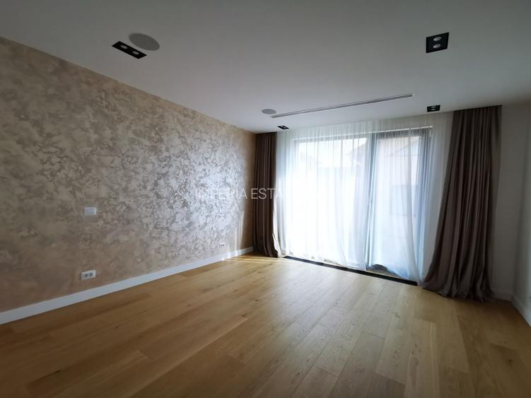 Vila impresionanta cu finisaje premium, langa padure - 12