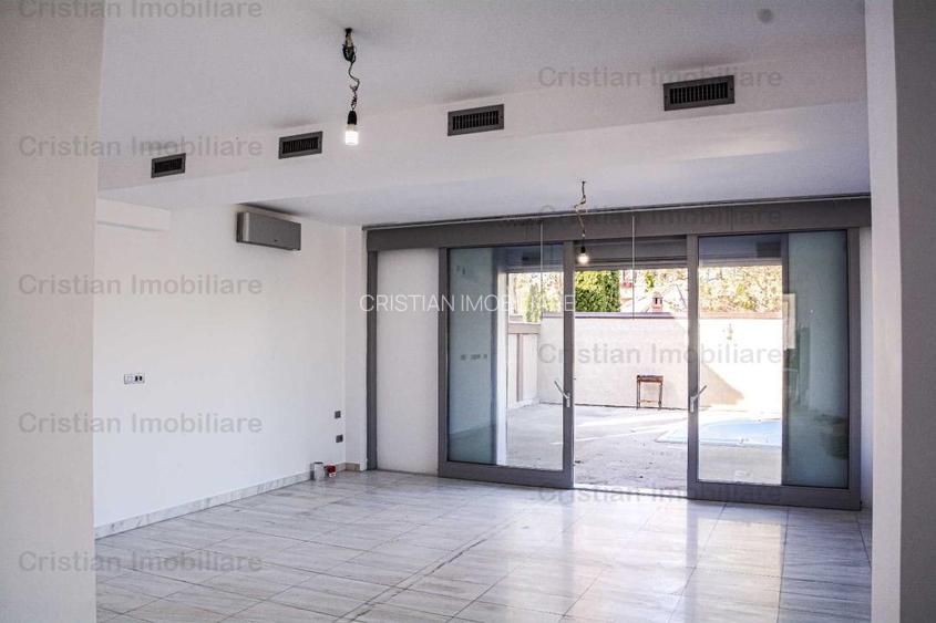 Vila cu Piscina  P+2  487mp utili, teren 300mp, zona rezidentiala - 21