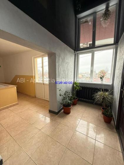 Garsoniera renovata lux etaj 3 - 8