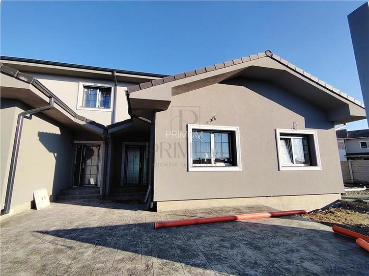 Casa insiruita - toate utilitatile - personalizare interioara - zona buna - 9