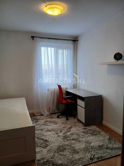 3 camere Titan cu parcare - pet friendly - 7