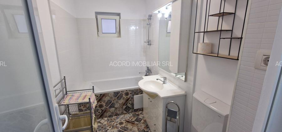 Apartament renovat zona Boema, 2 camere decomandate. - 14