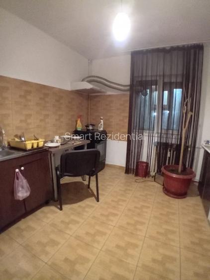 Sos Salaj Apartament 2 camere Decomandat Renovat - 9