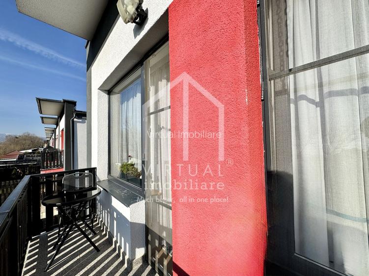 Casa de tip cvadruplex, 4 camere, 79mp utili, curte 70mp, 2 parcari - 18