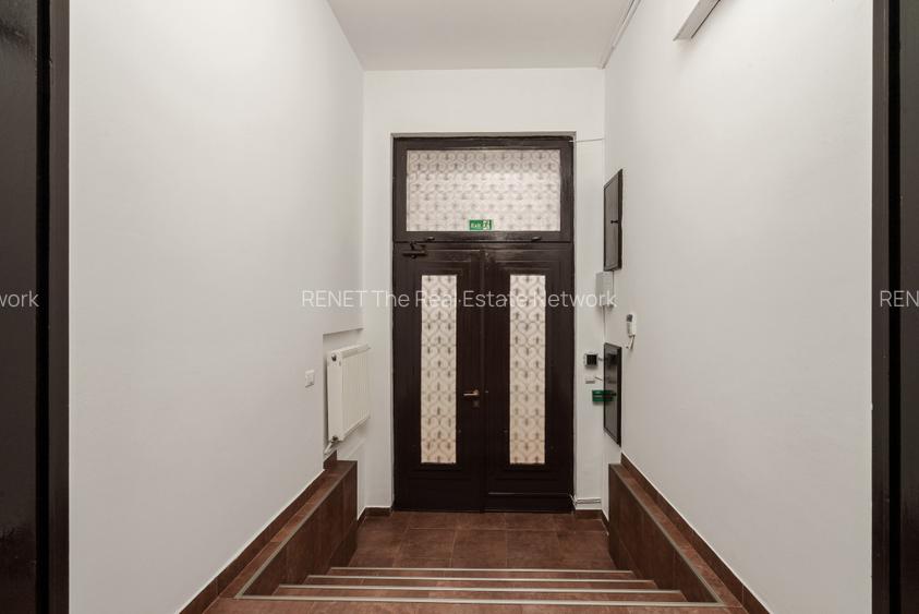 VILA INTERBELICA DE 550 MP-FOISORUL DE FOC - 4