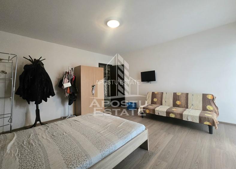 Casa individuala si restaurant cu predare la cheie, Sag, COMISION 0 - 22