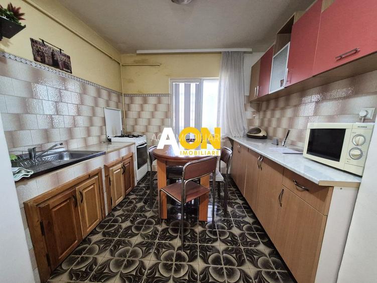 Apartament 2 Camere, Decomandat, 52 mp, Et.4, Zona Ampoi 3 - 8