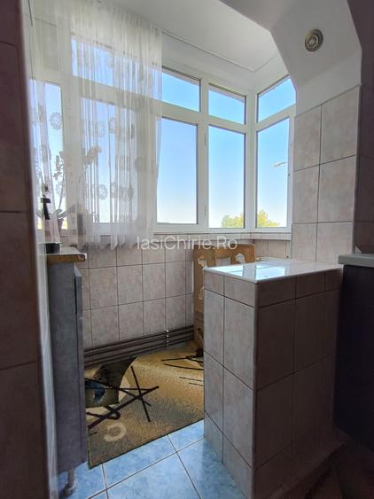 Apartament 3 camere de vânzare – 80 mp, 2 balcoane, 2 băi – Bulevard Poitiers - 9