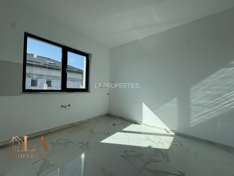 Casa 4 camere | Incalzire in pardoseala | Teren 400mp | Clinceni - 9