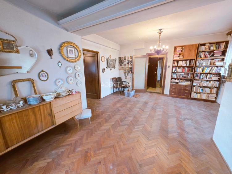 2 camere Caderea Bastiliei etaj 1/6 imobil U3 - 18