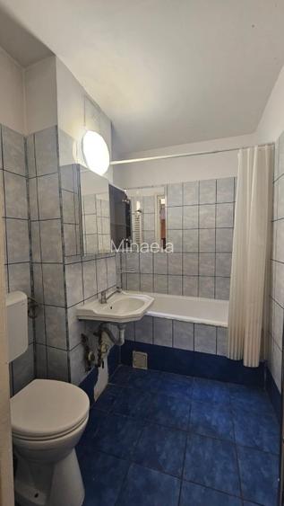 Particular,  Ap 2 camere P-ta Gorjului - 12