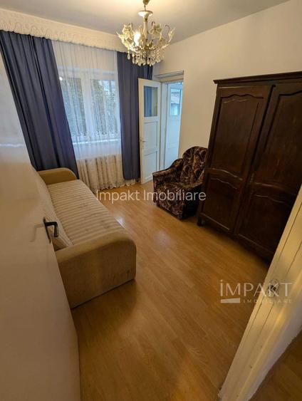 Apartament 4 camere decomandate, etaj intermediar,  zona Kaufland - 2