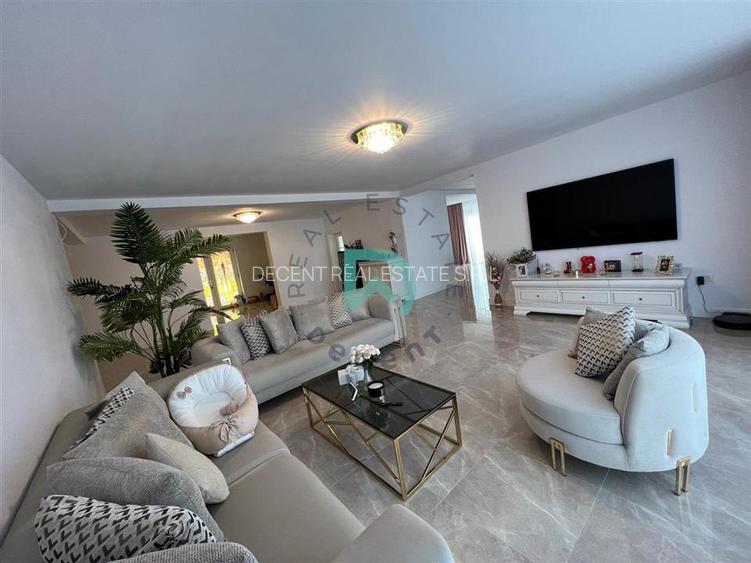 Casa spatioasa , intrare Izvor, Brasov - 6