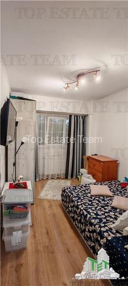 Apartament de 4 camere, cu centrala proprie, foarte spatios, in Militari, la 2 m - 24