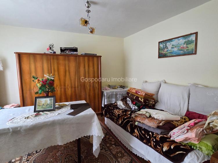 De vanzare casa din caramida in Sascut Targ cu deschidere la E85 - 6