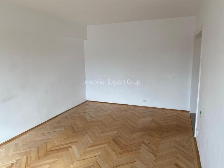 3 camere decomandat, 90 mp, vedere Mănăstirea Radu Vodă - 4