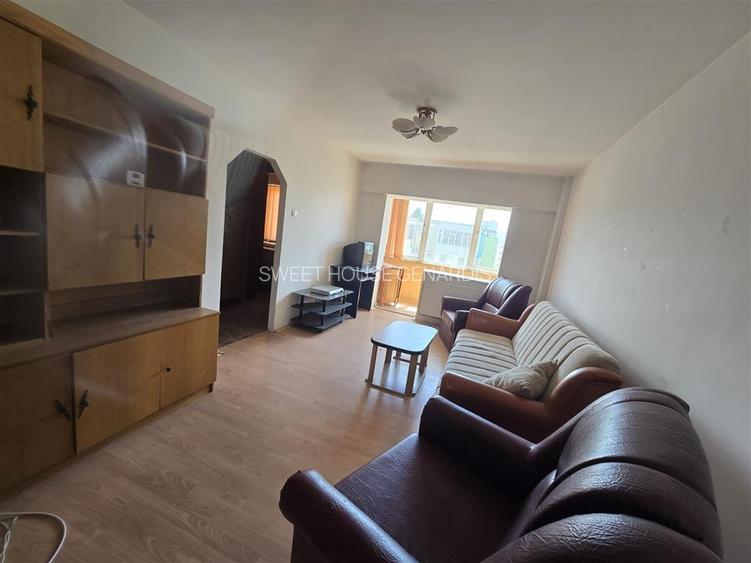 Apartament decomandat cu 3 camere, 2 bai si 3 balcoane  Str. Tabacari, Fagaras - 6