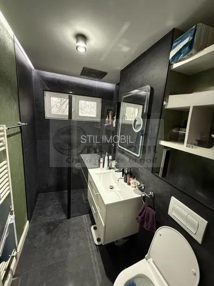 Ap 3 camere, , mobilat/utilat, et.1, Podu Ros- 125.000 € - 5