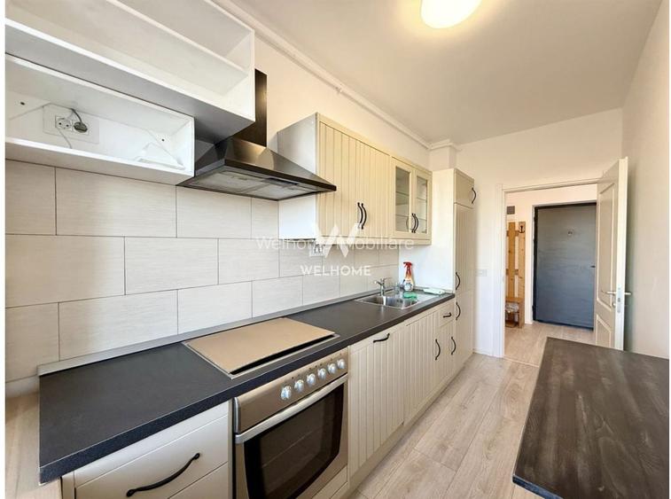 Apartament decomandat, etaj 1, bloc cu lift - loc de parcare - - 4