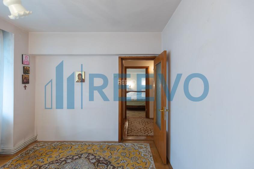 Apartament 4 camere, Ultracentral Bacau - 11