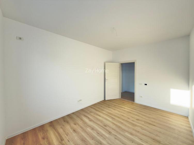 COMISION 0! Duplex finalizat - 5 camere, 3 bai. Panouri fotovoltaice. - 10