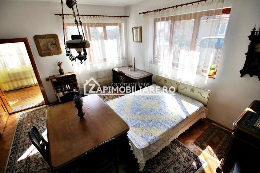 Casa 3 camere,2 bai,100 mp, 1407 mp teren,  0% comision - 10