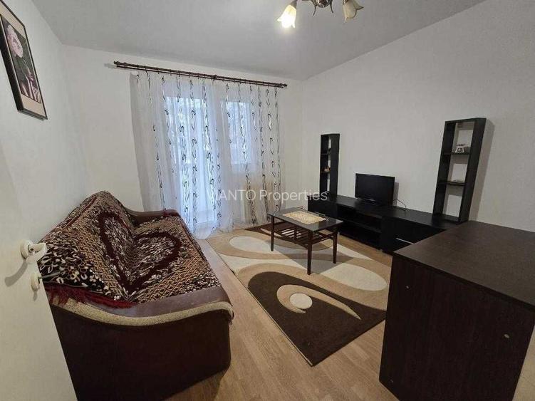 APARTAMENT 3 CAMERE DECOMANDAT| ZONA CIRESICA - 2