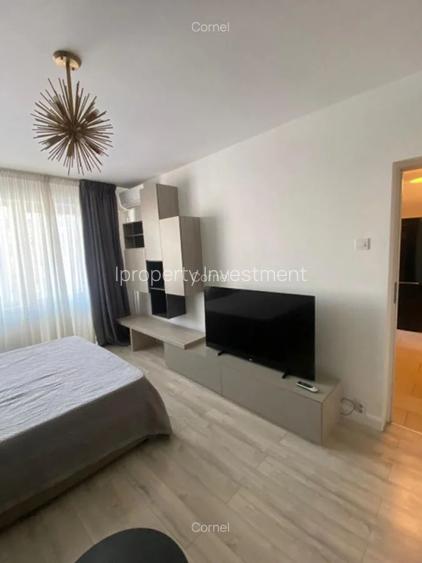 Baneasa, Herastrau | Garsoniera decomandata | Balcon | Renovata - 2