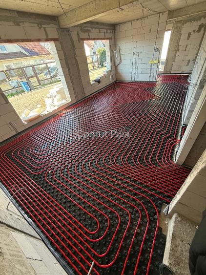 Casă individuală P+ETAJ+Pod Valu lui Traian, 265 mp teren • 2 parcări - 4