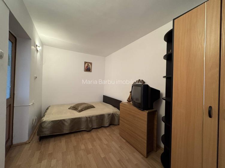 4 cam, etaj 2, 60 mp, bloc caramida, zona centrala Caracal - 8