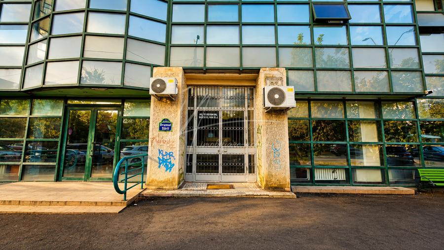 Garsoniera cu vedere la apus si acces rapid la declaratii fiscale