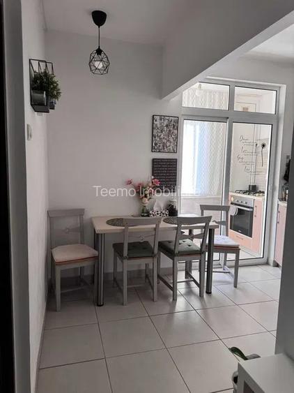 Apartament 2 camere, semidecomandat, 54 mp, metrou, ac, 1 Mai - 7