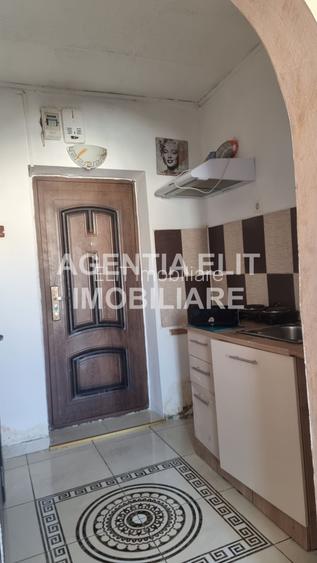 Garsoniera, zona Parcului Tineretului - 4