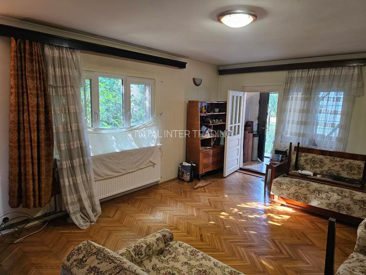 Bolintin Vale-casa 3 camere, toate utilitatile,teren 1000 mp, garaj, libera,acte - 3