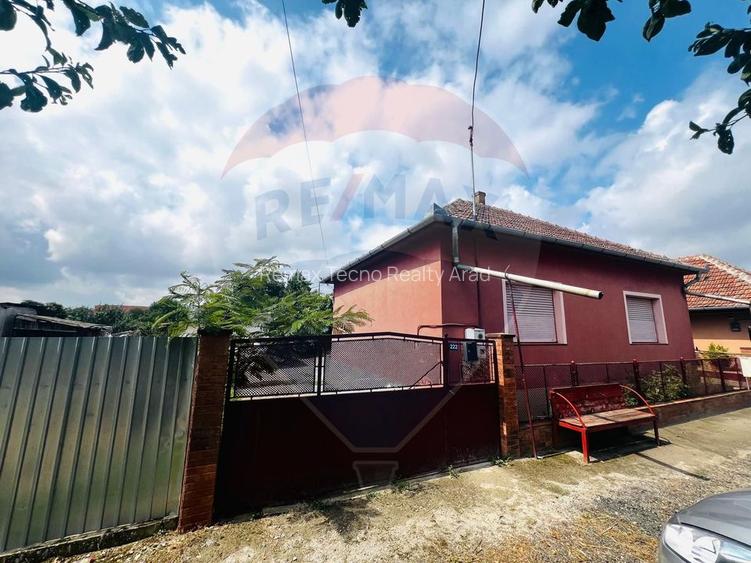 Casă 4 camere 1672 mp teren in Horia - 3