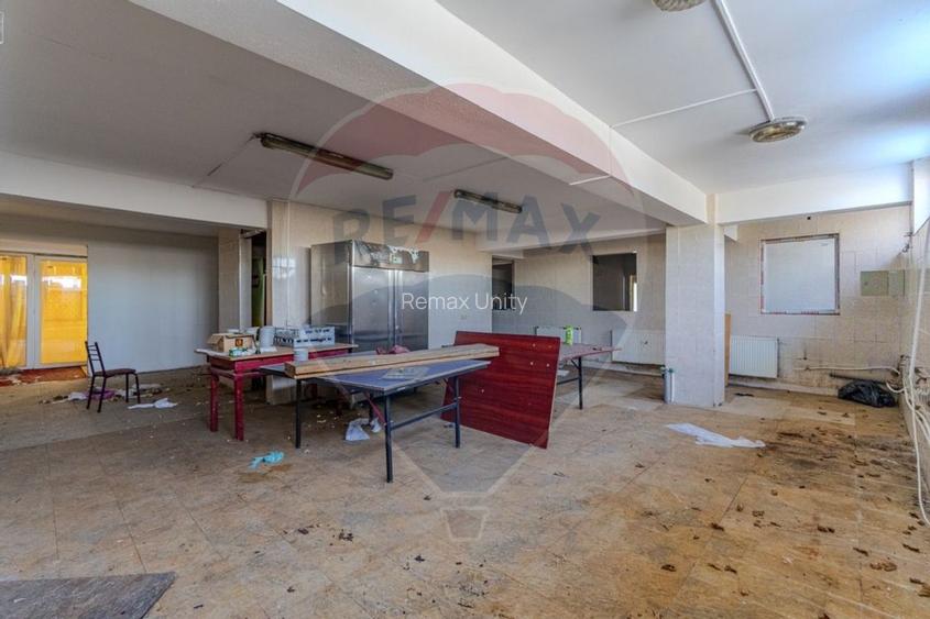 Activ Hotelier SubEvaluat | 18.000 mp construiti | 3 ha teren | BRASOV - 56