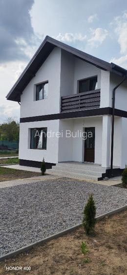 Casa Noua de Vânzare  - 2